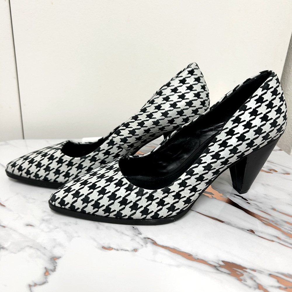 BLACK AND WHITE BY CHARLES DAVID SHOES